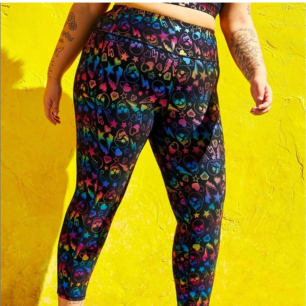 Torrid 4-way Active Legging NWOT